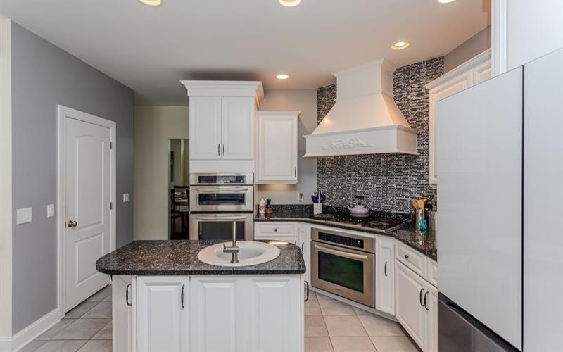 64 Wiggins Lane, Uniontown, 15401, 3 Bedrooms Bedrooms, ,3.1 BathroomsBathrooms,Residential,For Sale,Wiggins Lane,1765481