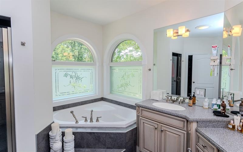64 Wiggins Lane, Uniontown, 15401, 3 Bedrooms Bedrooms, ,3.1 BathroomsBathrooms,Residential,For Sale,Wiggins Lane,1765481