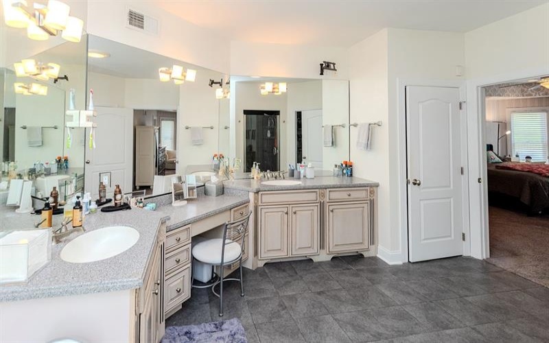 64 Wiggins Lane, Uniontown, 15401, 3 Bedrooms Bedrooms, ,3.1 BathroomsBathrooms,Residential,For Sale,Wiggins Lane,1765481