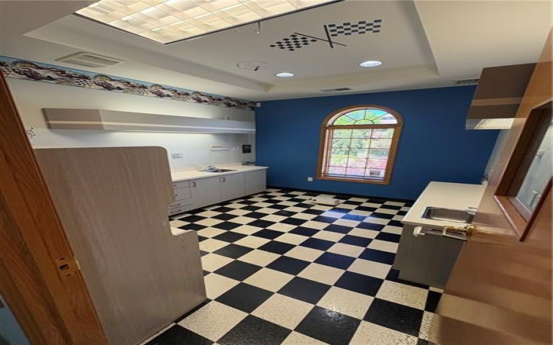 82 Huff, Greensburg, 15601, ,Commercial-industrial-business,For Sale,Huff,1765483