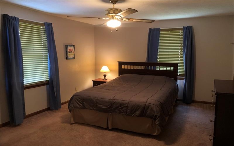 15 KENSINGTON CIRCLE, Uniontown, 15401, 5 Bedrooms Bedrooms, 14 Rooms Rooms,2.1 BathroomsBathrooms,Residential,For Sale,KENSINGTON CIRCLE,1767005