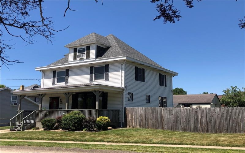 15 KENSINGTON CIRCLE, Uniontown, 15401, 5 Bedrooms Bedrooms, 14 Rooms Rooms,2.1 BathroomsBathrooms,Residential,For Sale,KENSINGTON CIRCLE,1767005