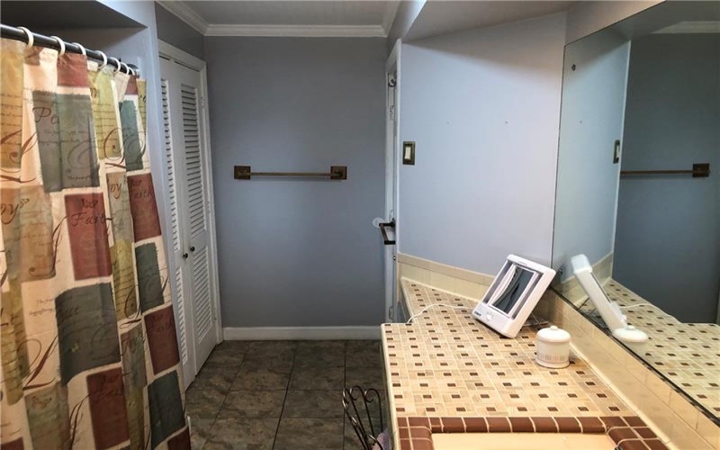 15 KENSINGTON CIRCLE, Uniontown, 15401, 5 Bedrooms Bedrooms, 14 Rooms Rooms,2.1 BathroomsBathrooms,Residential,For Sale,KENSINGTON CIRCLE,1767005