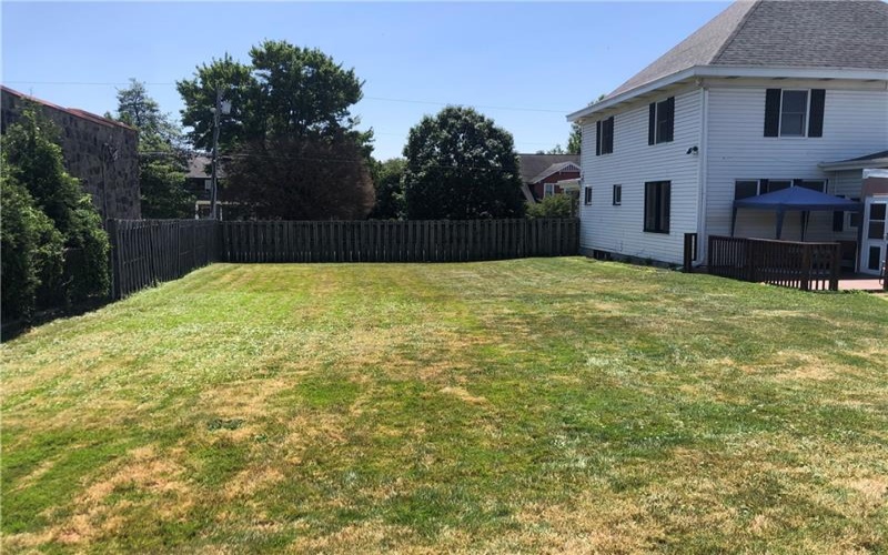 15 KENSINGTON CIRCLE, Uniontown, 15401, 5 Bedrooms Bedrooms, 14 Rooms Rooms,2.1 BathroomsBathrooms,Residential,For Sale,KENSINGTON CIRCLE,1767005