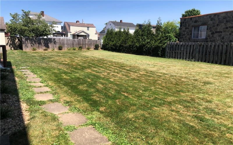 15 KENSINGTON CIRCLE, Uniontown, 15401, 5 Bedrooms Bedrooms, 14 Rooms Rooms,2.1 BathroomsBathrooms,Residential,For Sale,KENSINGTON CIRCLE,1767005