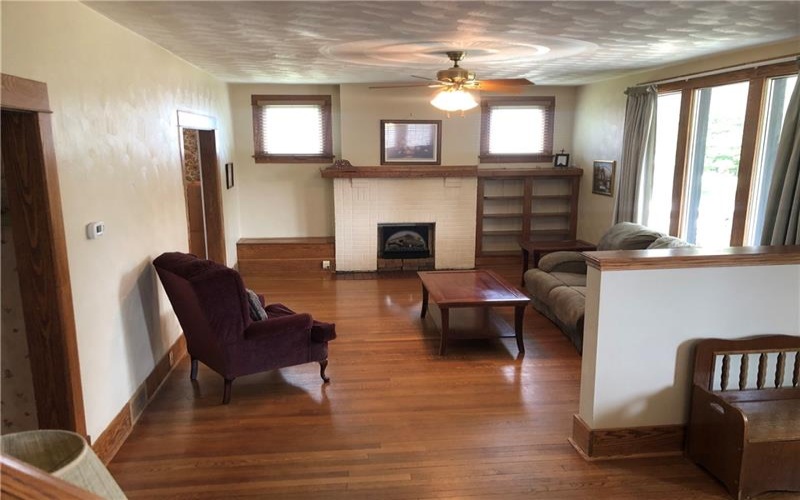 15 KENSINGTON CIRCLE, Uniontown, 15401, 5 Bedrooms Bedrooms, 14 Rooms Rooms,2.1 BathroomsBathrooms,Residential,For Sale,KENSINGTON CIRCLE,1767005