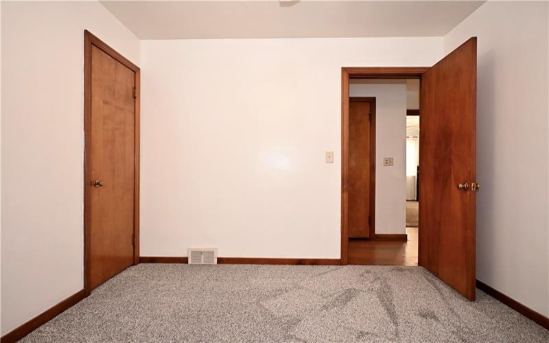 210 4th Ave, Monongahela, 15063, 3 Bedrooms Bedrooms, ,2 BathroomsBathrooms,Residential,For Sale,4th Ave,1765504