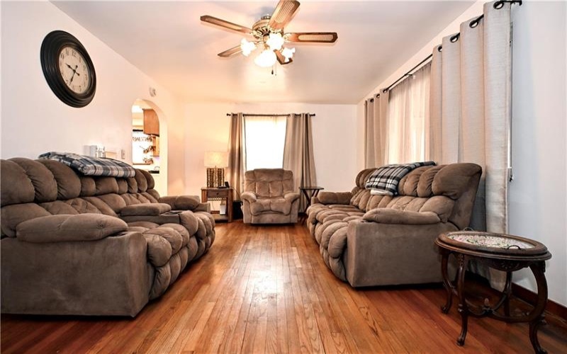 210 4th Ave, Monongahela, 15063, 3 Bedrooms Bedrooms, ,2 BathroomsBathrooms,Residential,For Sale,4th Ave,1765504