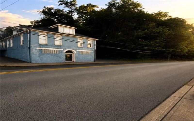 500 E Main Street, Monongahela, 15063, 3 Bedrooms Bedrooms, ,1 BathroomBathrooms,Residential,For Sale,E Main Street,1765505