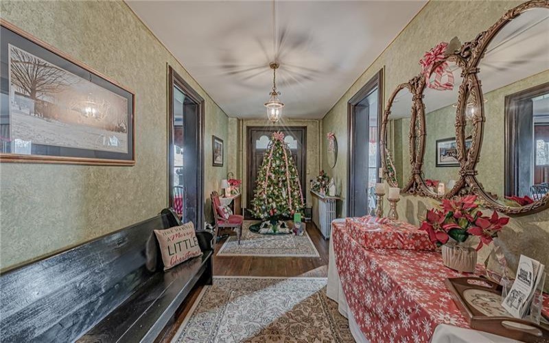 1892 Mcclellandtown Rd, Masontown, 15461, 5 Bedrooms Bedrooms, ,3.1 BathroomsBathrooms,Residential,For Sale,Mcclellandtown Rd,1765550