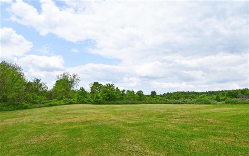 1892 Mcclellandtown Rd, Masontown, 15461, 5 Bedrooms Bedrooms, ,3.1 BathroomsBathrooms,Residential,For Sale,Mcclellandtown Rd,1765550