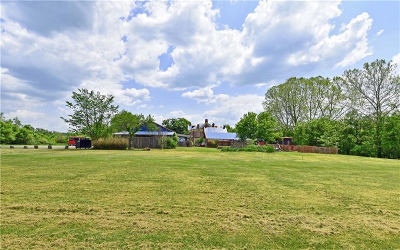 1892 Mcclellandtown Rd, Masontown, 15461, 5 Bedrooms Bedrooms, ,3.1 BathroomsBathrooms,Residential,For Sale,Mcclellandtown Rd,1765550