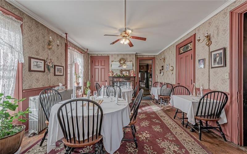 1892 Mcclellandtown Rd, Masontown, 15461, 5 Bedrooms Bedrooms, ,3.1 BathroomsBathrooms,Residential,For Sale,Mcclellandtown Rd,1765550