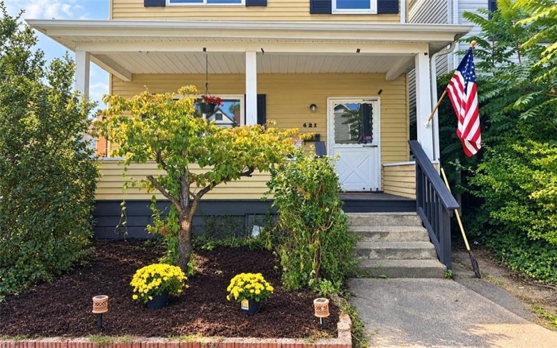 621 5th Ave, New Kensington, 15058, 4 Bedroom Bedrooms, 8 Room Rooms,2 BathroomBathrooms,Residential,For Sale,5th Ave,1767050