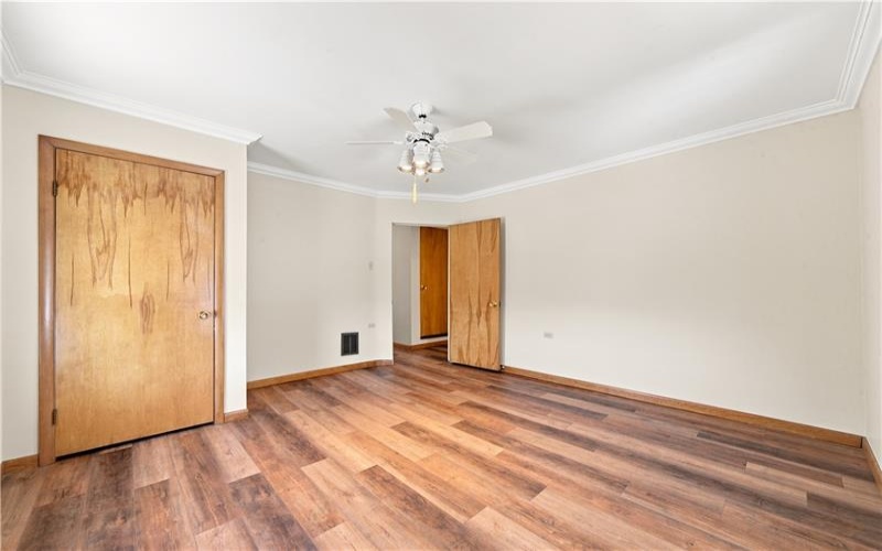 16 5th, Youngwood, 15697, 3 Bedroom Bedrooms, 9 Room Rooms,2.1 BathroomBathrooms,Residential,For Sale,5th,1767054
