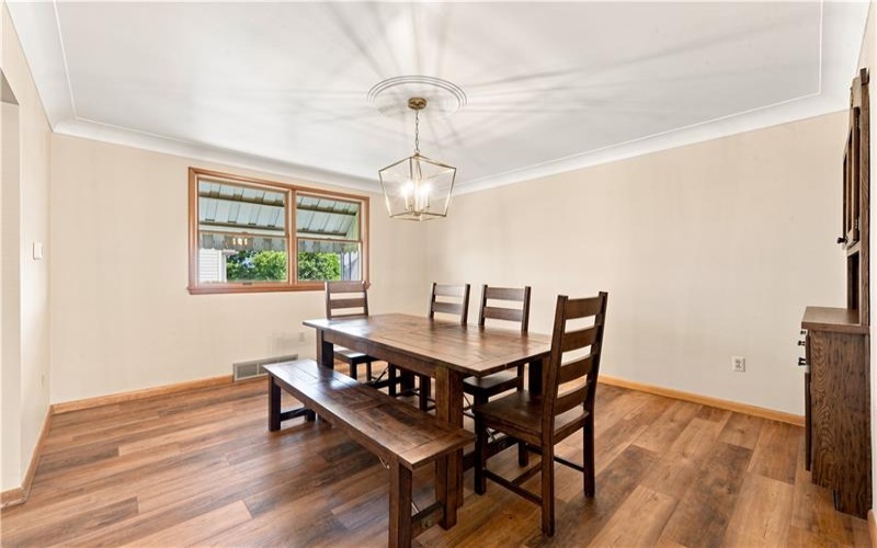 16 5th, Youngwood, 15697, 3 Bedroom Bedrooms, 9 Room Rooms,2.1 BathroomBathrooms,Residential,For Sale,5th,1767054
