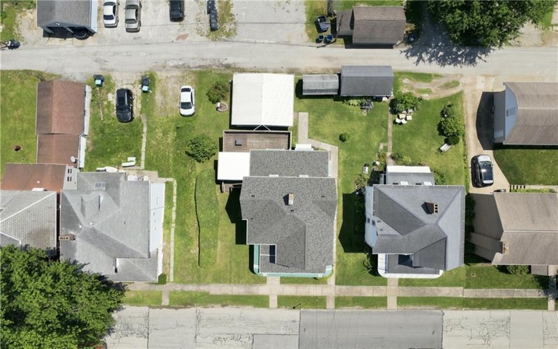 16 5th, Youngwood, 15697, 3 Bedroom Bedrooms, 9 Room Rooms,2.1 BathroomBathrooms,Residential,For Sale,5th,1767054