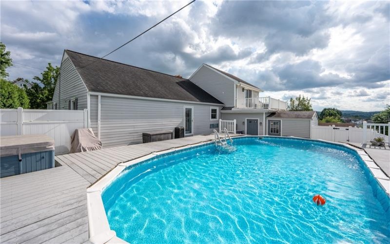 720 Main St, Latrobe, 15650, 3 Bedrooms Bedrooms, ,3 BathroomsBathrooms,Residential,For Sale,Main St,1767069