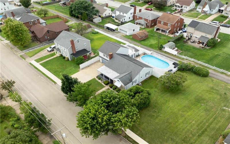 720 Main St, Latrobe, 15650, 3 Bedrooms Bedrooms, ,3 BathroomsBathrooms,Residential,For Sale,Main St,1767069