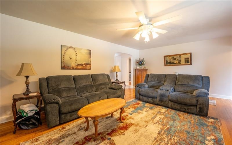 720 Main St, Latrobe, 15650, 3 Bedrooms Bedrooms, ,3 BathroomsBathrooms,Residential,For Sale,Main St,1767069