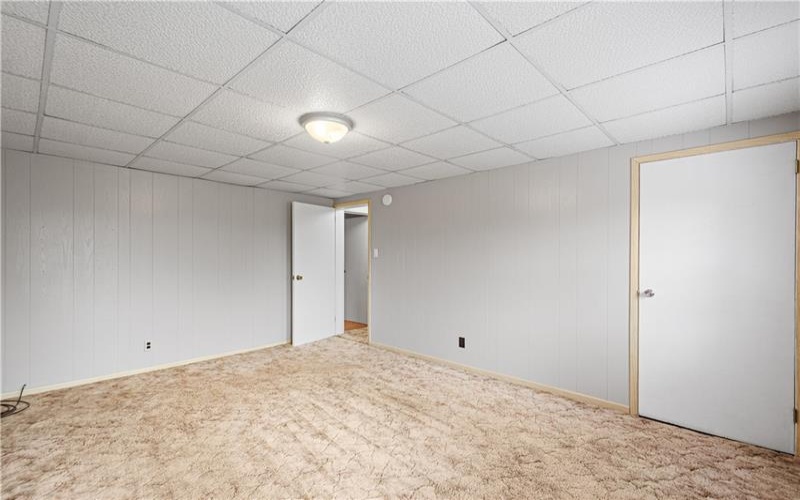 15 Maple Street, Ellsworth, 15331, 2 Bedrooms Bedrooms, 6 Rooms Rooms,2 BathroomsBathrooms,Residential,For Sale,Maple Street,1765567