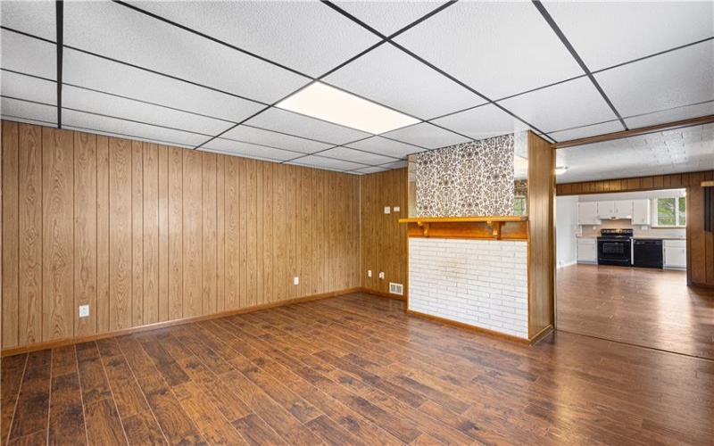 15 Maple Street, Ellsworth, 15331, 2 Bedrooms Bedrooms, 6 Rooms Rooms,2 BathroomsBathrooms,Residential,For Sale,Maple Street,1765567