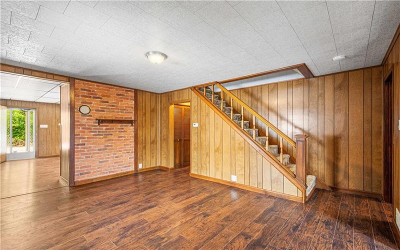 15 Maple Street, Ellsworth, 15331, 2 Bedrooms Bedrooms, 6 Rooms Rooms,2 BathroomsBathrooms,Residential,For Sale,Maple Street,1765567