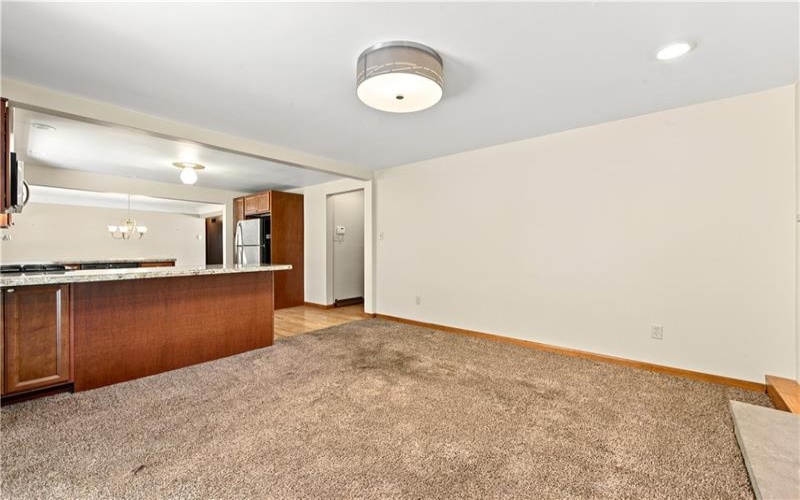 708 Florida Ave, Jeannette, 15644, 3 Bedroom Bedrooms, 9 Room Rooms,2 BathroomBathrooms,Residential,For Sale,Florida Ave,1767097