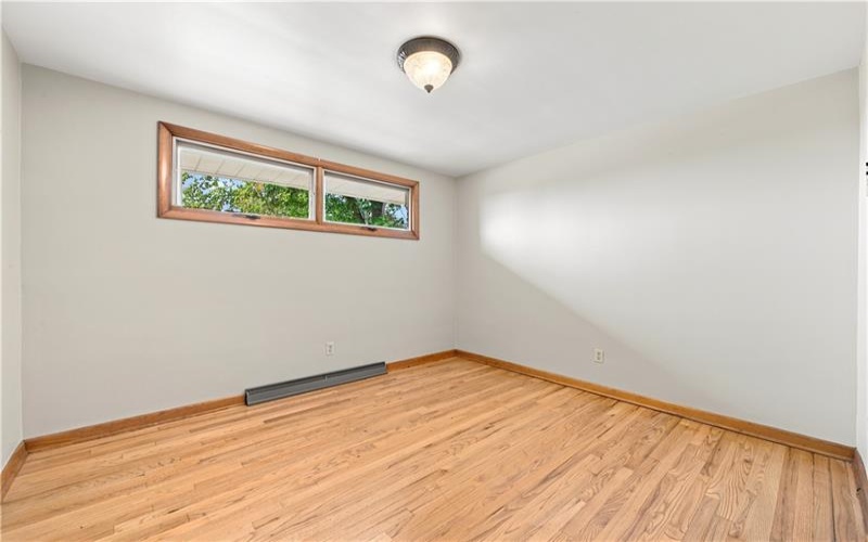 708 Florida Ave, Jeannette, 15644, 3 Bedroom Bedrooms, 9 Room Rooms,2 BathroomBathrooms,Residential,For Sale,Florida Ave,1767097