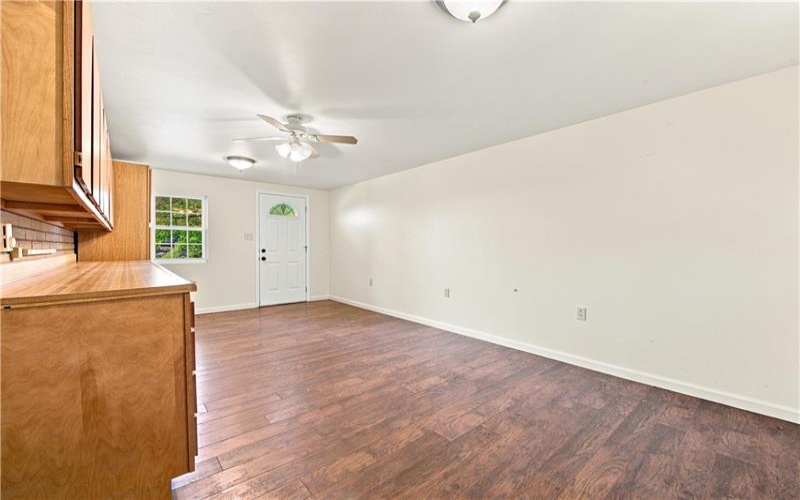708 Florida Ave, Jeannette, 15644, 3 Bedroom Bedrooms, 9 Room Rooms,2 BathroomBathrooms,Residential,For Sale,Florida Ave,1767097
