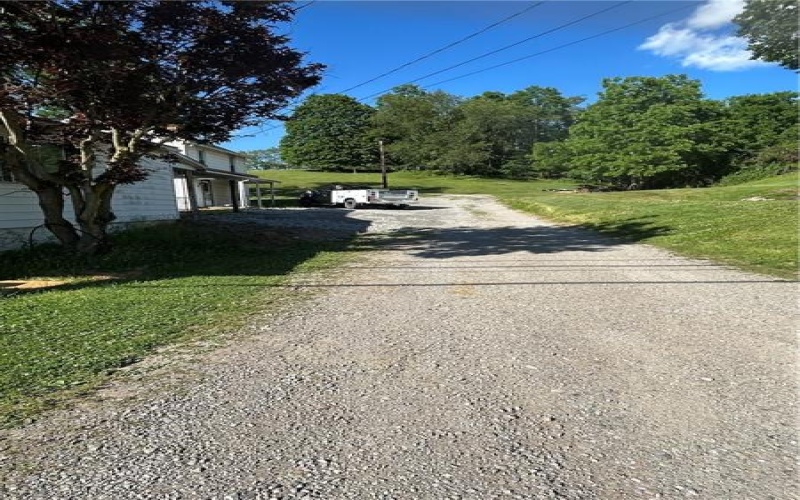 745 Manifold Rd, Washington, 15301, 3 Bedrooms Bedrooms, ,1 BathroomBathrooms,Lease,For Rent,Manifold Rd,1767109
