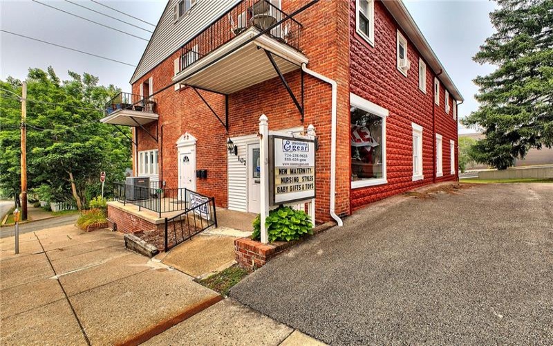 107 S. Clair St, Ligonier, 15658, ,Multi-unit,For Sale,S. Clair St,1765640