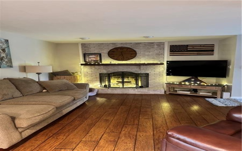 341 Annuity, 15301, 15301, 3 Bedrooms Bedrooms, 9 Rooms Rooms,2.1 BathroomsBathrooms,Residential,For Sale,Annuity,1765652