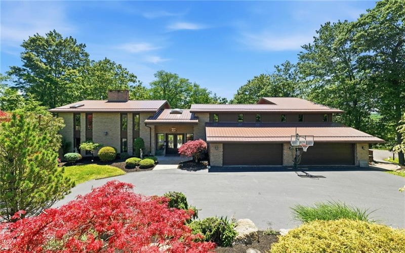 3150 Deerfield Ct, Murrysville, 15668, 5 Bedroom Bedrooms, ,3 BathroomBathrooms,Residential,For Sale,Deerfield Ct,1767123