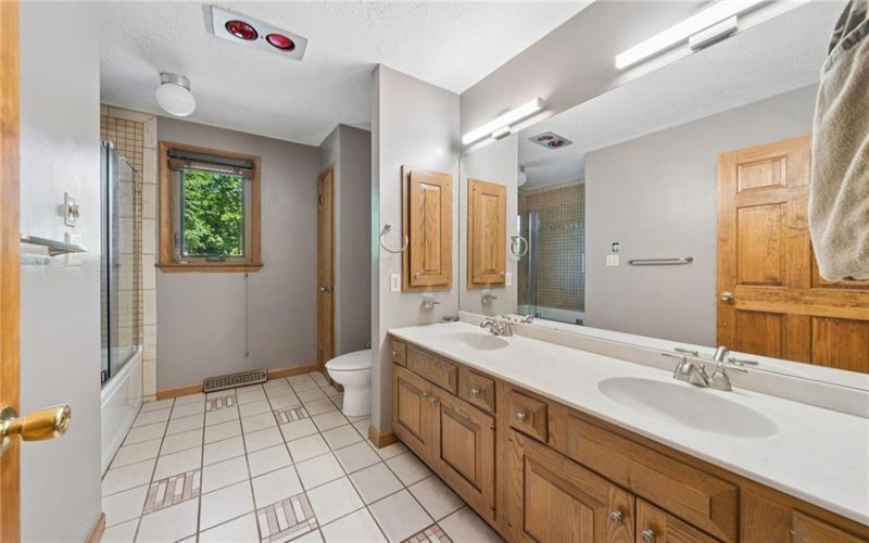 3150 Deerfield Ct, Murrysville, 15668, 5 Bedroom Bedrooms, ,3 BathroomBathrooms,Residential,For Sale,Deerfield Ct,1767123