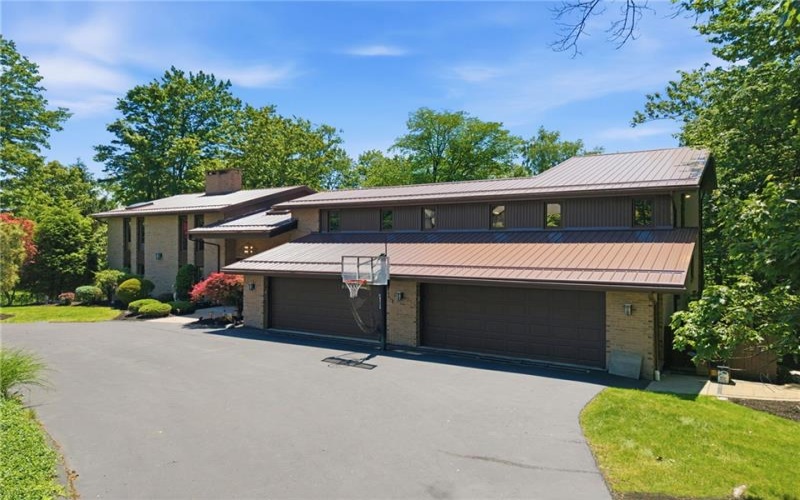 3150 Deerfield Ct, Murrysville, 15668, 5 Bedroom Bedrooms, ,3 BathroomBathrooms,Residential,For Sale,Deerfield Ct,1767123