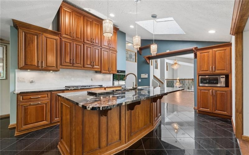 3150 Deerfield Ct, Murrysville, 15668, 5 Bedroom Bedrooms, ,3 BathroomBathrooms,Residential,For Sale,Deerfield Ct,1767123