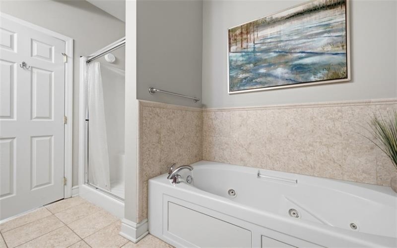 1002 Park Place Lane, Canonsburg, 15317, 3 Bedrooms Bedrooms, 10 Rooms Rooms,2.1 BathroomsBathrooms,Residential,For Sale,Park Place Lane,1767134