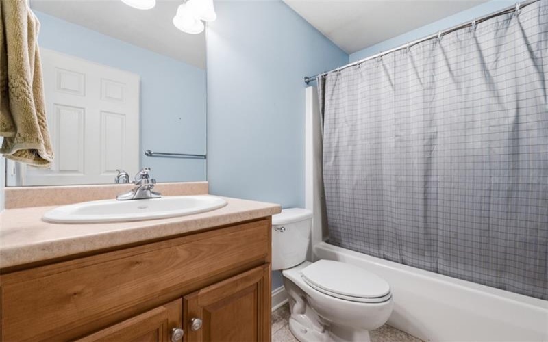1002 Park Place Lane, Canonsburg, 15317, 3 Bedrooms Bedrooms, 10 Rooms Rooms,2.1 BathroomsBathrooms,Residential,For Sale,Park Place Lane,1767134