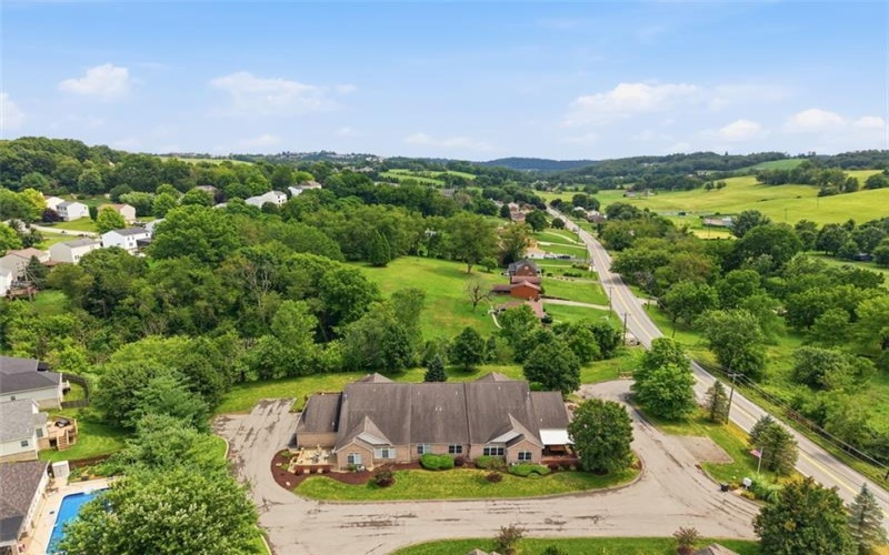 1002 Park Place Lane, Canonsburg, 15317, 3 Bedrooms Bedrooms, 10 Rooms Rooms,2.1 BathroomsBathrooms,Residential,For Sale,Park Place Lane,1767134