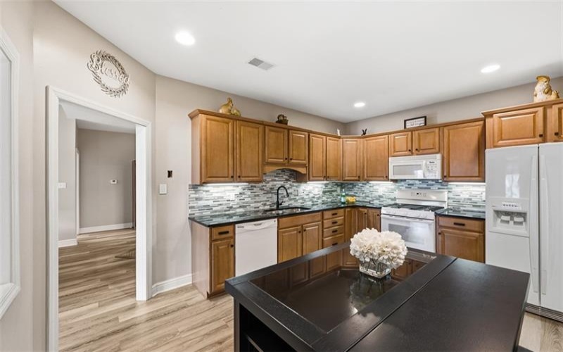 1002 Park Place Lane, Canonsburg, 15317, 3 Bedrooms Bedrooms, 10 Rooms Rooms,2.1 BathroomsBathrooms,Residential,For Sale,Park Place Lane,1767134