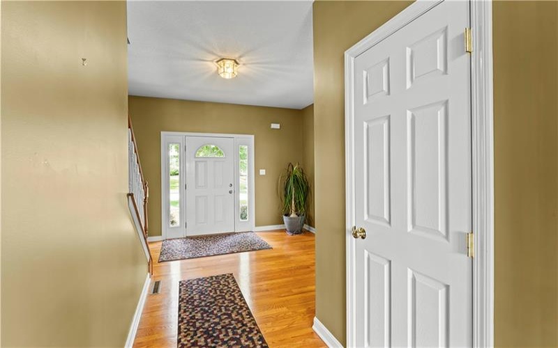 1019 Greenfield, Canonsburg, 15317, 5 Bedrooms Bedrooms, 13 Rooms Rooms,3.1 BathroomsBathrooms,Residential,For Sale,Greenfield,1767141