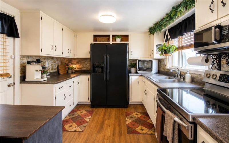 170 Downer Ave, Uniontown, 15401, 3 Bedrooms Bedrooms, ,2 BathroomsBathrooms,Residential,For Sale,Downer Ave,1767144