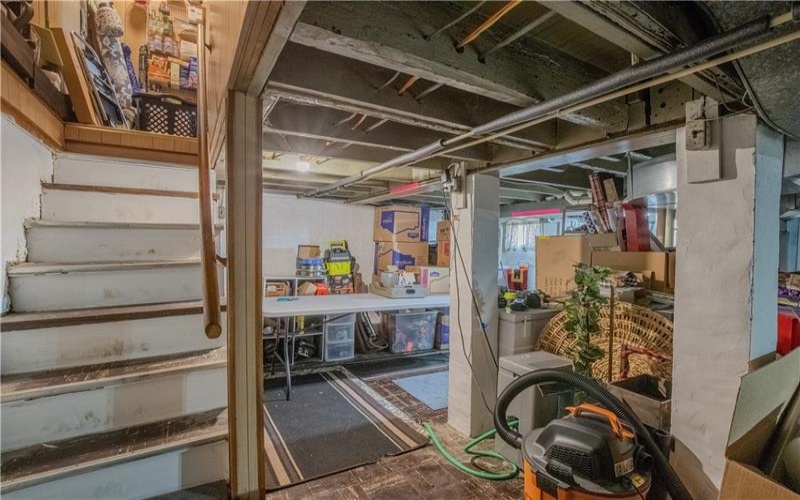 170 Downer Ave, Uniontown, 15401, 3 Bedrooms Bedrooms, ,2 BathroomsBathrooms,Residential,For Sale,Downer Ave,1767144
