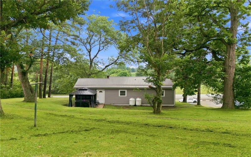 1760 State Route 119, Greensburg, 15601, 3 Bedroom Bedrooms, 7 Room Rooms,2 BathroomBathrooms,Residential,For Sale,State Route 119,1767172