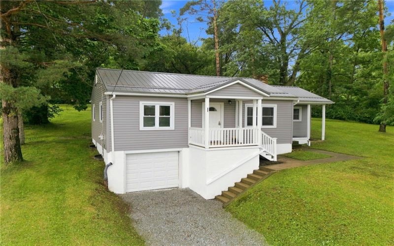 1760 State Route 119, Greensburg, 15601, 3 Bedroom Bedrooms, 7 Room Rooms,2 BathroomBathrooms,Residential,For Sale,State Route 119,1767172