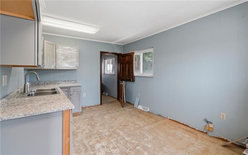 2915 Leechburg, Lower Burrell, 15068, ,Commercial-industrial-business,For Sale,Leechburg,1765707