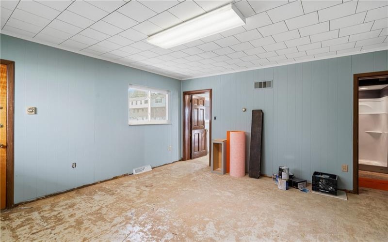 2915 Leechburg, Lower Burrell, 15068, ,Commercial-industrial-business,For Sale,Leechburg,1765707