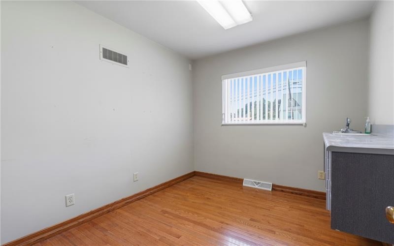 2915 Leechburg, Lower Burrell, 15068, ,Commercial-industrial-business,For Sale,Leechburg,1765707