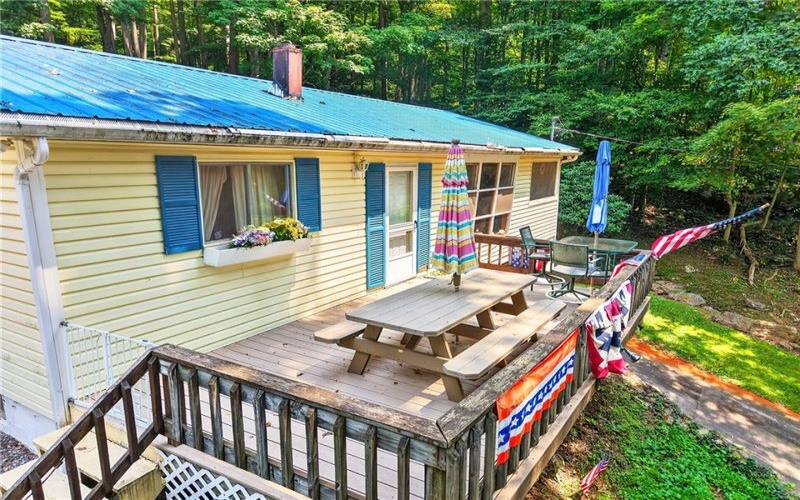 627 Lakeview Rd, Confluence, 15424, 3 Bedrooms Bedrooms, ,1.1 BathroomsBathrooms,Residential,For Sale,Lakeview Rd,1765727
